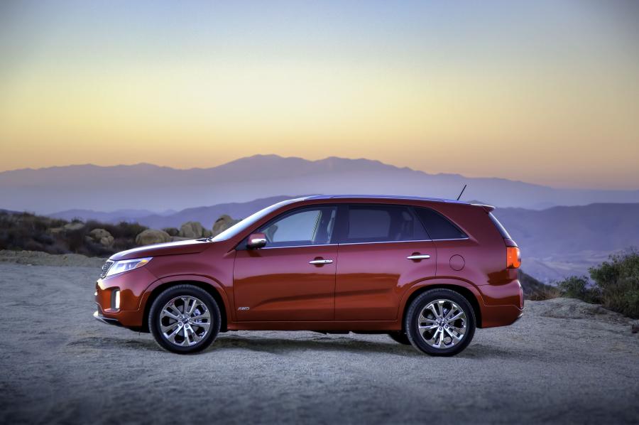  Kia Sorento 2014 года  (US) (фото 17 из 22)
